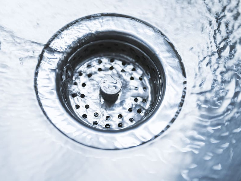 Uso del proceso de soldadura del equipo de soldadura de frecuencia de control numérico importado